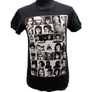 Hellz Bellz "A Crime For All Seasons" Graphic T-Shirt Medium Rare Y2K Streetwear